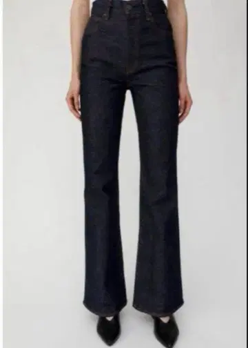 [ 익명 배송 ] MOUSSY MVS FLARE 23 원 워시