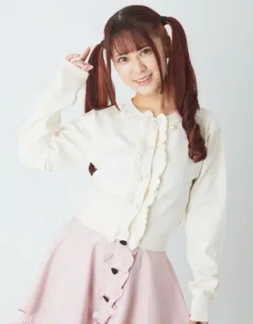 Ankrouge 프릴 펄 비쥬 니트 가디건