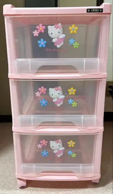 헬로키티 수납 박스 3단 의상 케이스 캐스터 포함 산리오 레트로