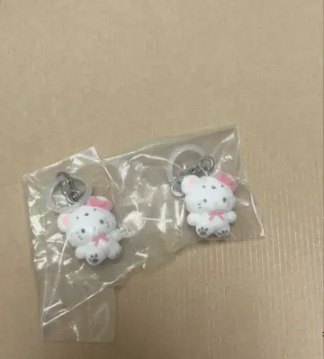 산리오 캐릭터즈 메지루시 액세서리 복슬복슬 스노우 헬로키티 2개