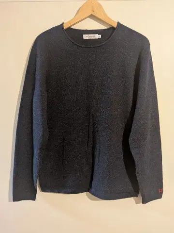 베이 브룩 할리우드 런치 마켓 니트 스웨터