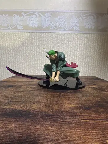 [ 새상품급 ] 원피스 피규어 조형왕 조로 로로노아 조로 본체만