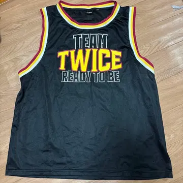 TWICE MOMO 64 저지