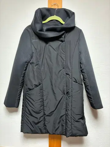 3일 연휴 한정 가격 ORVEAU 블랙 솜 혼방 소재 코트 블랙