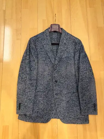 시착만 한 상품 새상품급 SARTORIA LATORRE 이탈리아제 자켓