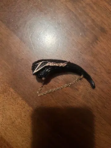 Dino works 브랜드 초기 넥타이핀