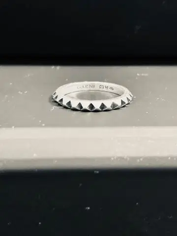 GARNI Multiple Studs Ring S 가르니 스터드 반지