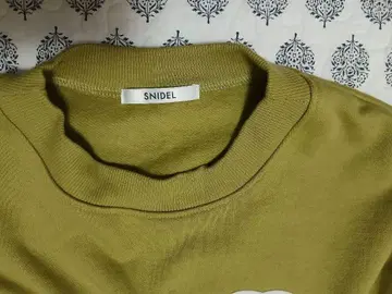 [ 즉시 완판 아이템 ] snidel 로고 와펜 트레이닝복