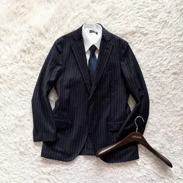 [ 새상품급 ] LARDINI 네이비 울 자켓 사이즈 46
