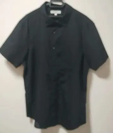 [ 새상품급! 무료 익명 배송 ] AIGLE 블랙 셔츠 반팔