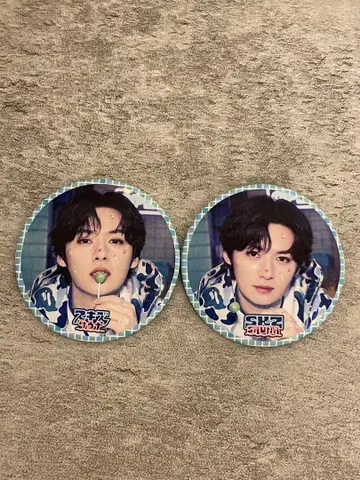 Stray kids 리노 SKZ 사우나 캔뱃지 2종 컴프