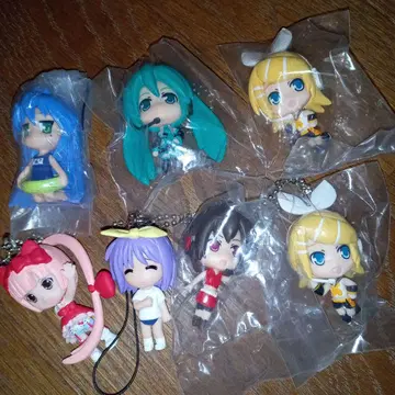 [레어] 스트랩 키링 피규어 세트