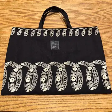 미나 페르호넨 레슨 백 리본 블랙