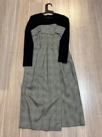 클리닝 완료 JUSGLITTY 니트 원피스 사이즈 2 블랙 체크