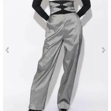 melt the lady 팬츠