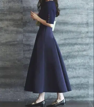 루일 에 부티크 플레어 스커트 네이비 L