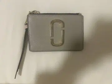 MARC BY MARCJACOBS 패스 케이스