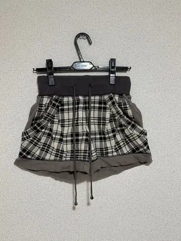 Flamma 체크 무늬 숏팬츠 미사용 새상품 면 100%