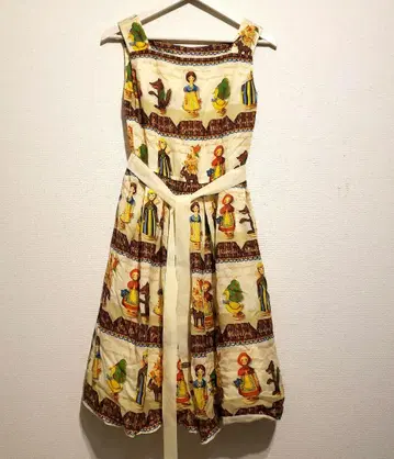 제인 마플 원피스 동화 패턴 원피스