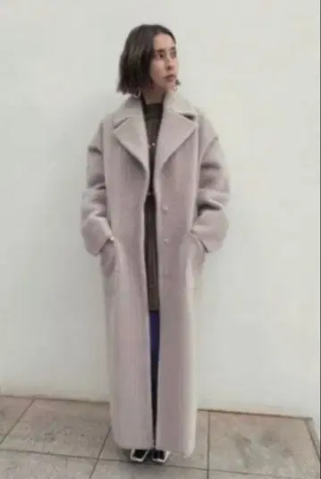 AMERI 리버서블 롱 코트