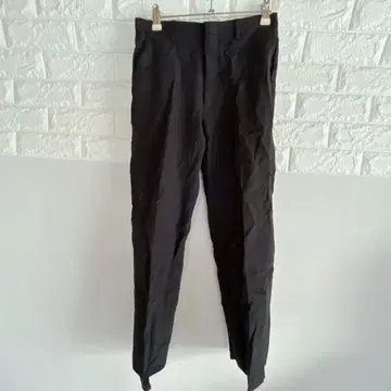 스트레이트 슬랙스 S 블랙 가는 스트라이프 포켓 부착