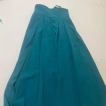 앙데팡당 그린 롱 스커트