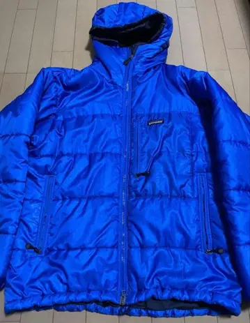 파타고니아 다스파카 세이론 블루 das parka M 사이즈
