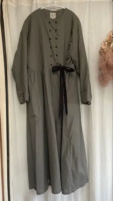 사만사 모스모스의 롱 코트