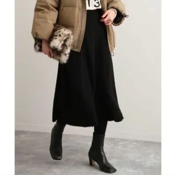 에어리 리브 니트 스커트 새상품 슬로브 이에나