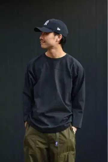 BATONER 블랙 긴팔 티셔츠 사이즈 3