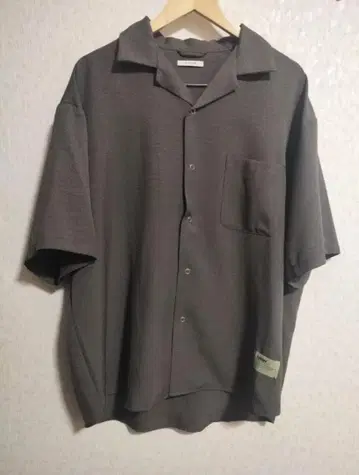 BAYFLOW 베이플로우 오픈 카라 반팔 셔츠