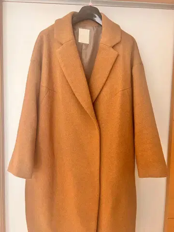 어반 리서치 브라운 오버 사이즈 롱 코트