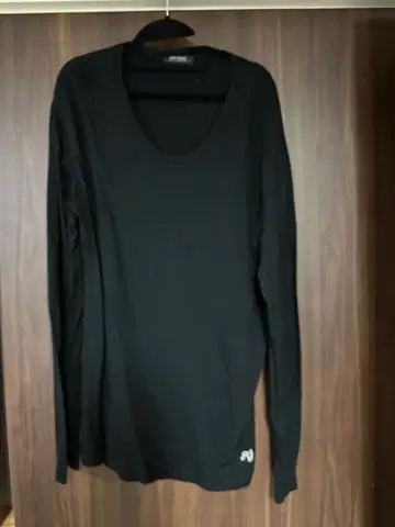 RUDE GALLERY 블랙 긴팔 티셔츠 사이즈 5