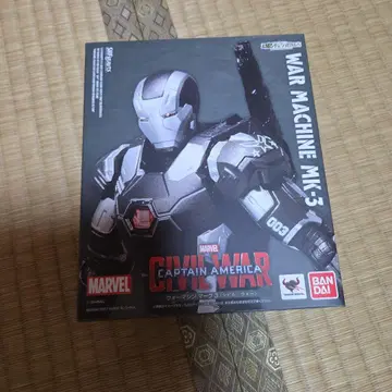 워머신 마크3 시빌 워 / 캡틴 아메리카