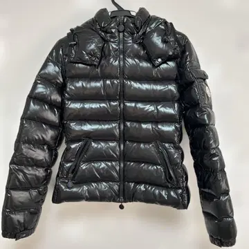 MONCLER 블랙 다운 자켓