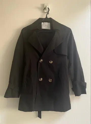 c.u.l 블랙 더블 브레스트 트렌치코트 여성용