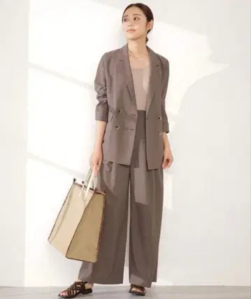 나노 유니버스 셋업 자켓 브라운 와이드 팬츠 오피스