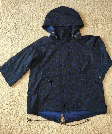 monikoto/늑대 자수 마운틴 후드티