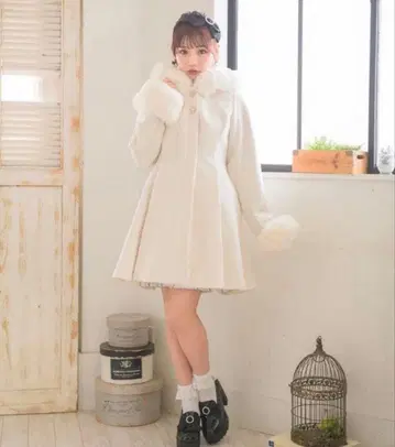 ROJITA 백리본 후디 코트