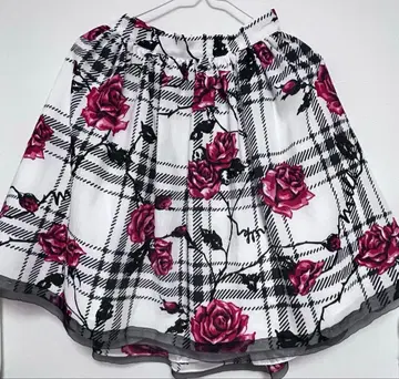 MILK 라비앙 로즈 스커트