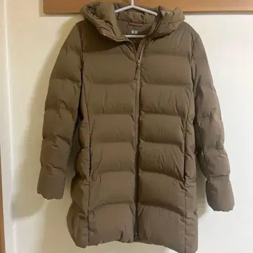 후드 부착 브라운 롱 다운 자켓