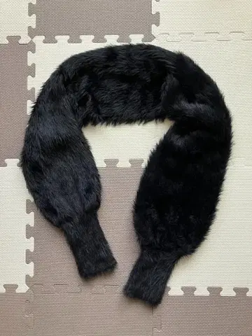 마르티니크 블랙 퍼 슬리브 2WAY 볼레로