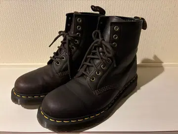 닥터마틴 부츠 UK8 (약 27cm)