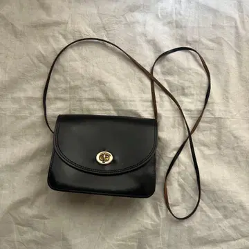 빈티지 블랙 가죽 숄더백