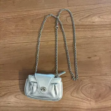 실버 소형 숄더백 합성 피혁