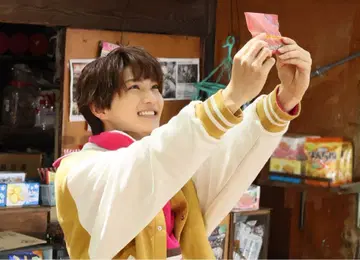 가면라이더 가브 쇼우마 착용 모델 바시티 자켓 의상