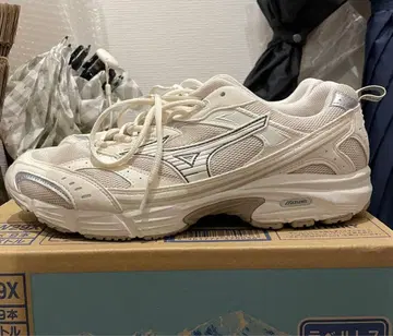 MIZUNO MXR OG 27.5cm