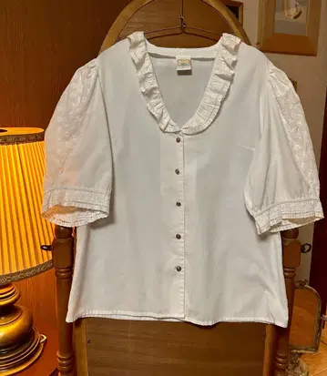 70s 구제 의류 프랑스 유럽 앤티크 빈티지 프릴 블라우스