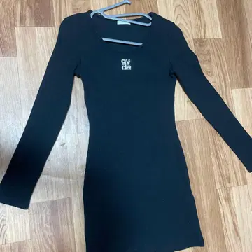 GYDA 원피스 가격 인하 협상 가능