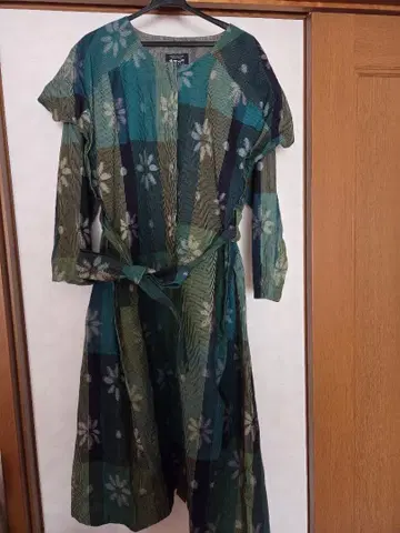 기우에몬 1회 착용만 한 새상품급 아주 멋진 원피스